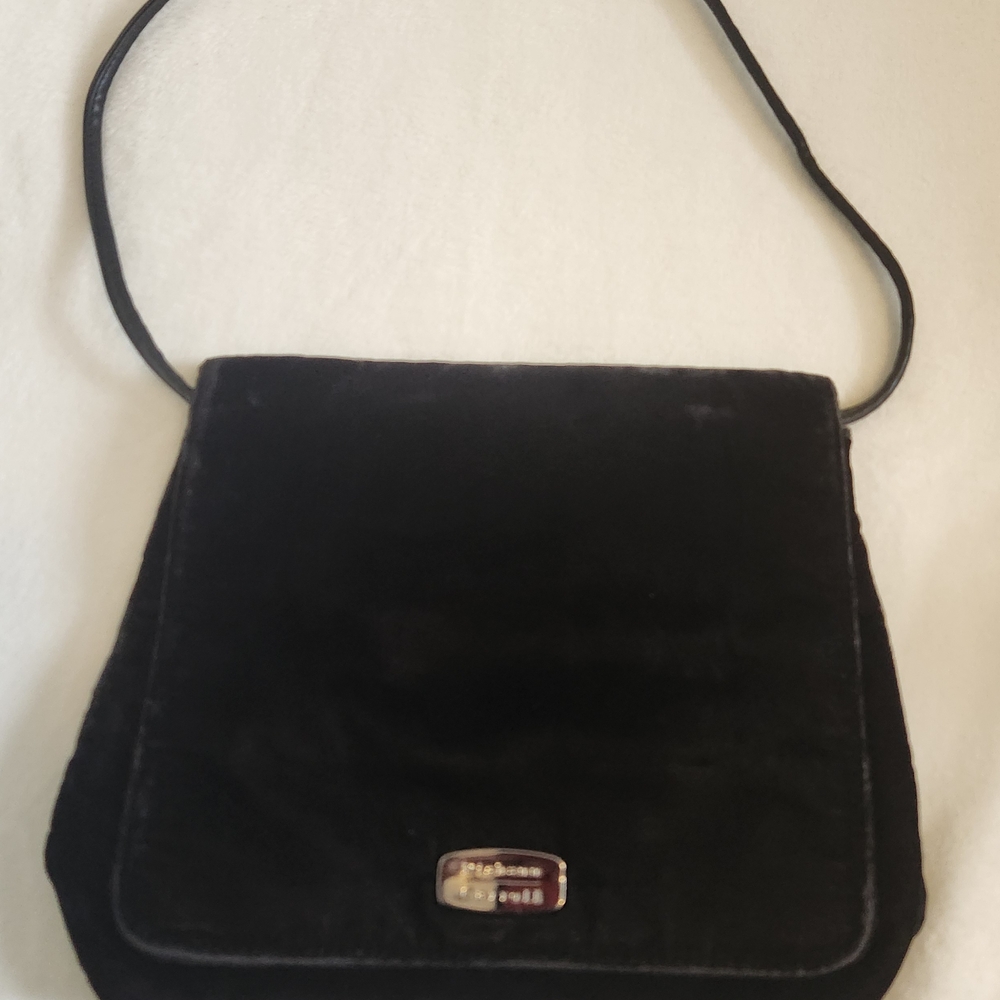 Chic Black Crossbody Bag